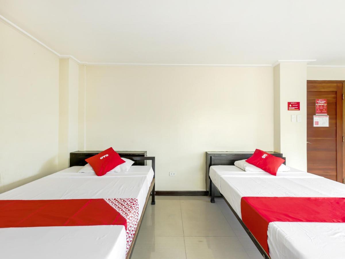 Oyo 842 City Smiles Apartelle San Juan  Exterior photo