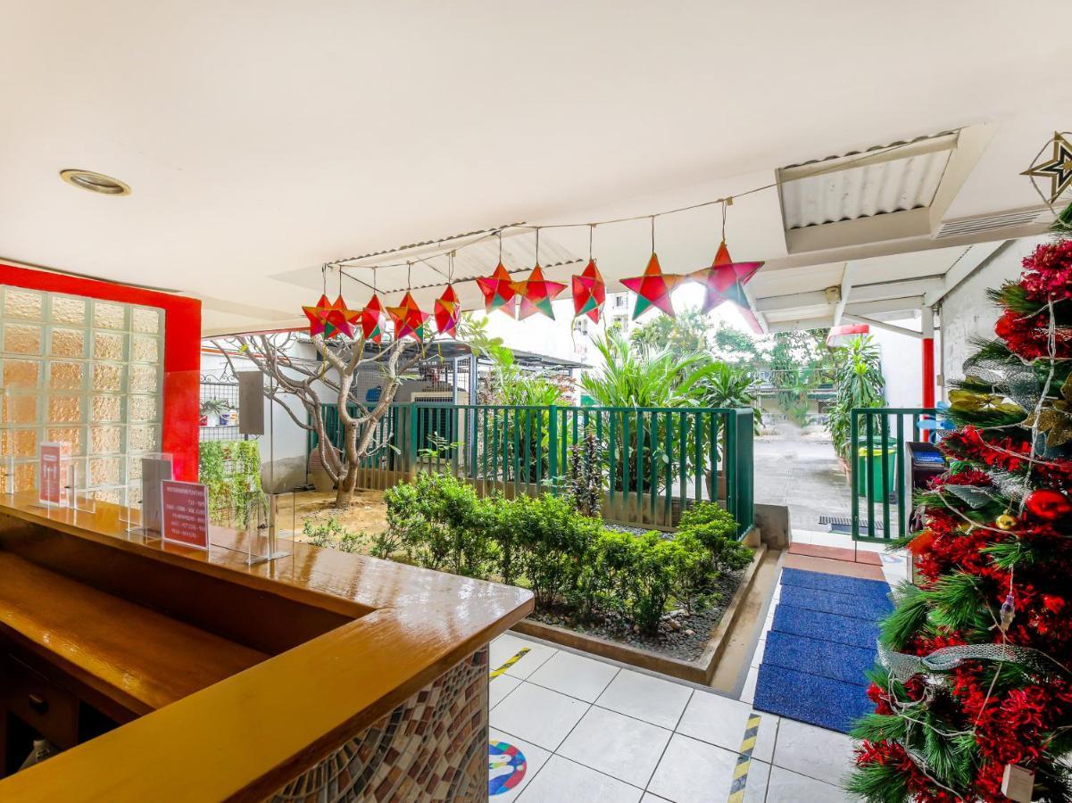 Oyo 842 City Smiles Apartelle San Juan  Exterior photo