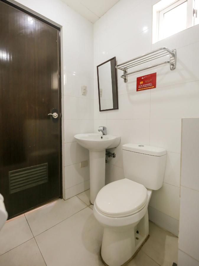 Oyo 842 City Smiles Apartelle San Juan  Exterior photo